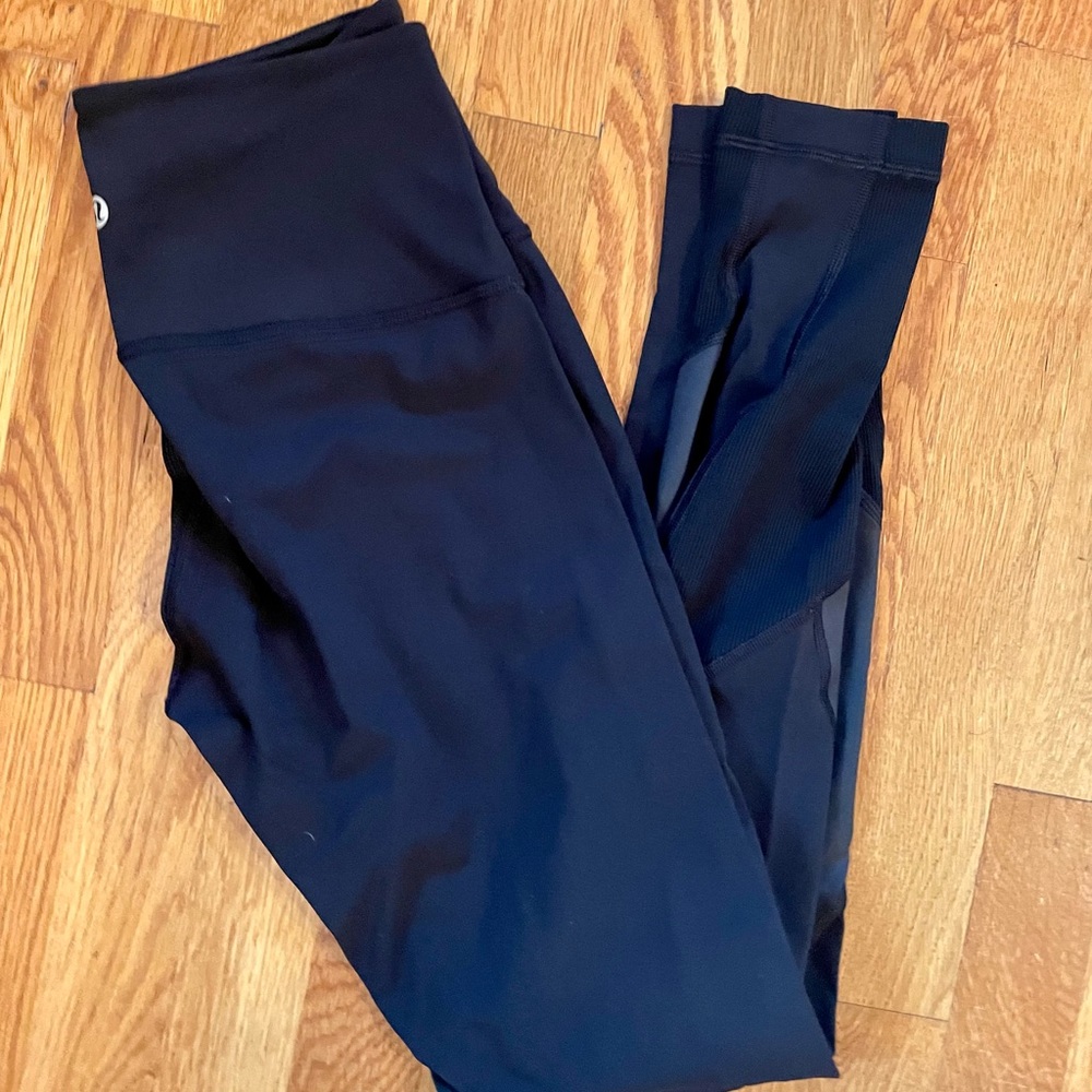 Lululemon leggings 6, two tone black, 28”